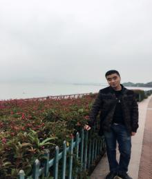 杨涛照片.jpg