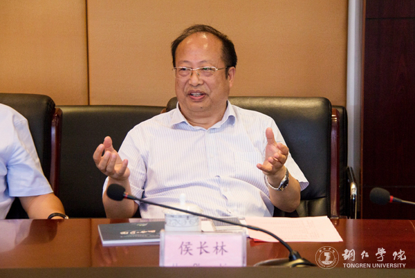 6世界杯官网校长侯长林讲话.JPG